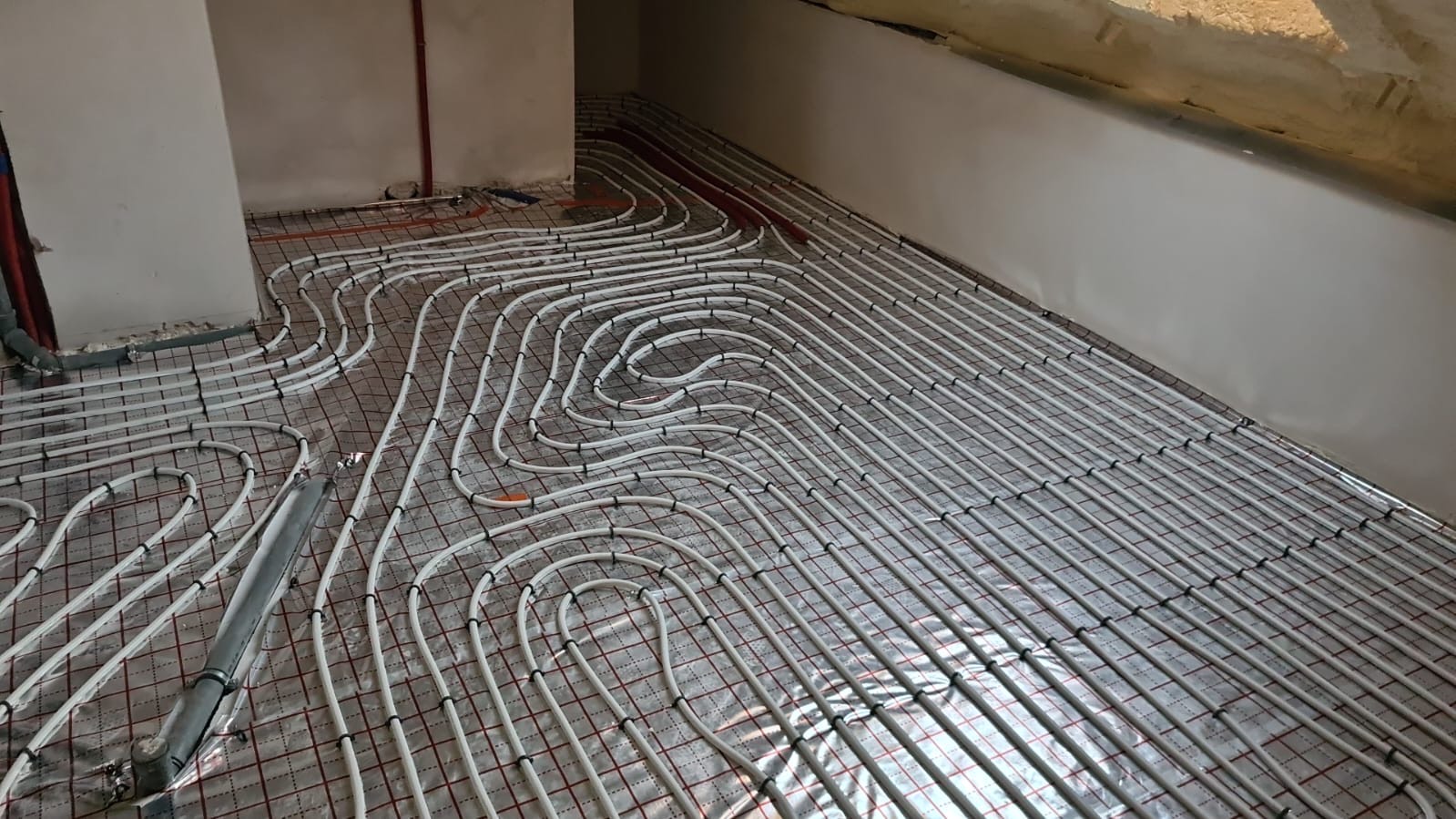 Instalacja ogrzewania podłogowego